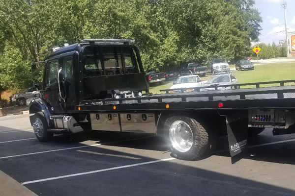 about Roswell Towing Service